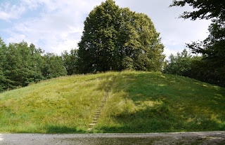Hohmichele bei Hundersingen / der Heuneburg Hohmichele bei Hundersingen / der Heuneburg