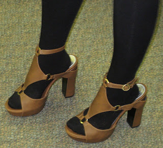 payless shoes 34th street