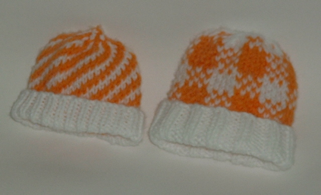 [and+after+drying+the+orange+wool.jpg]