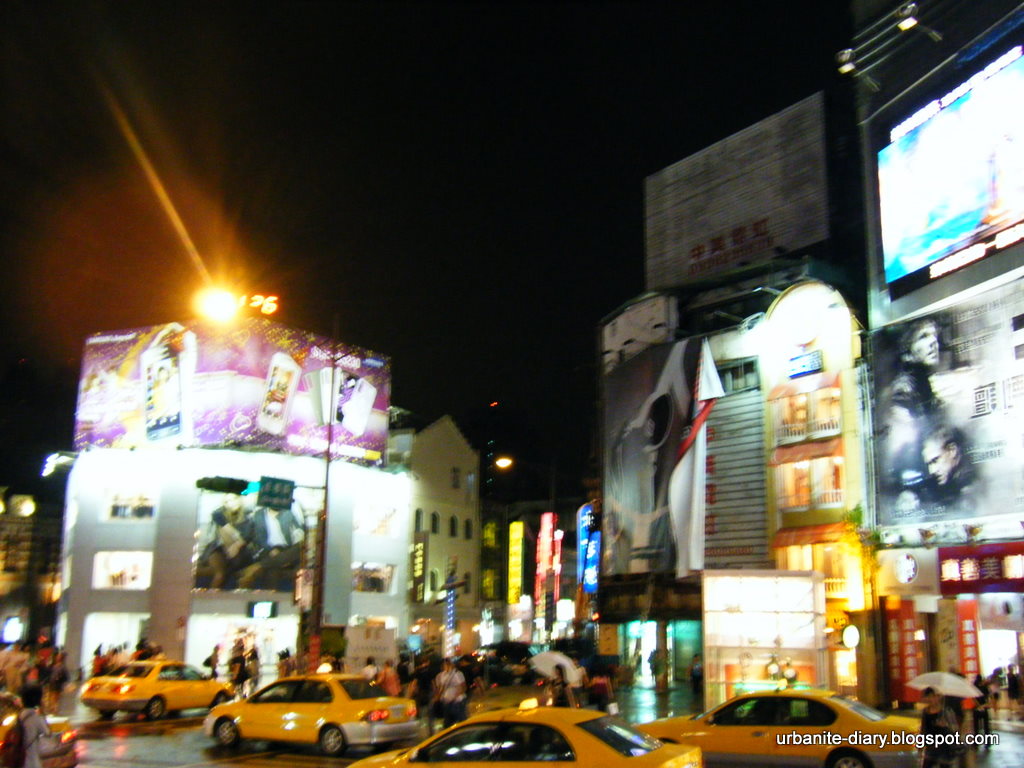 [Taipei+Ximending+2.JPG]