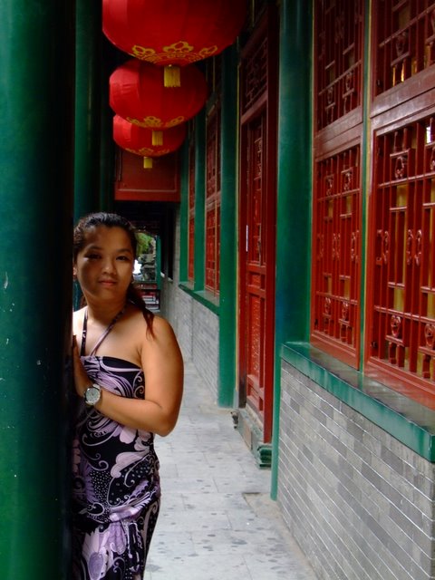 [Me+at+Gong+Wang+Fu+7.JPG]