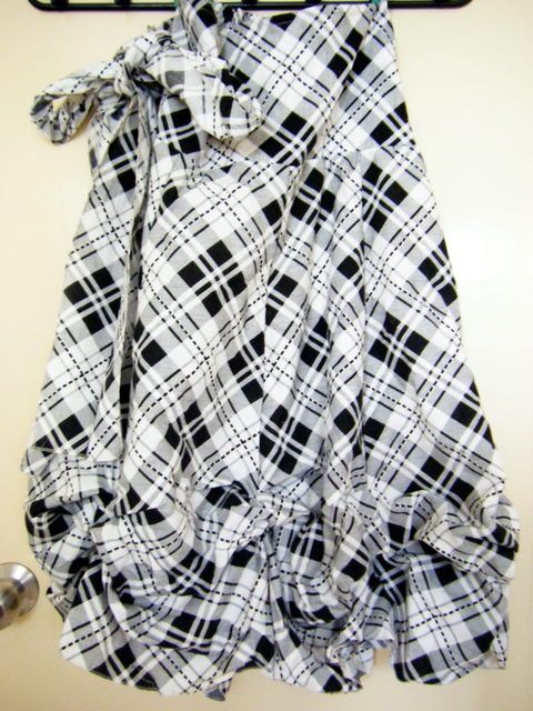 [Checker+Tube+Bubble+Dress.JPG]