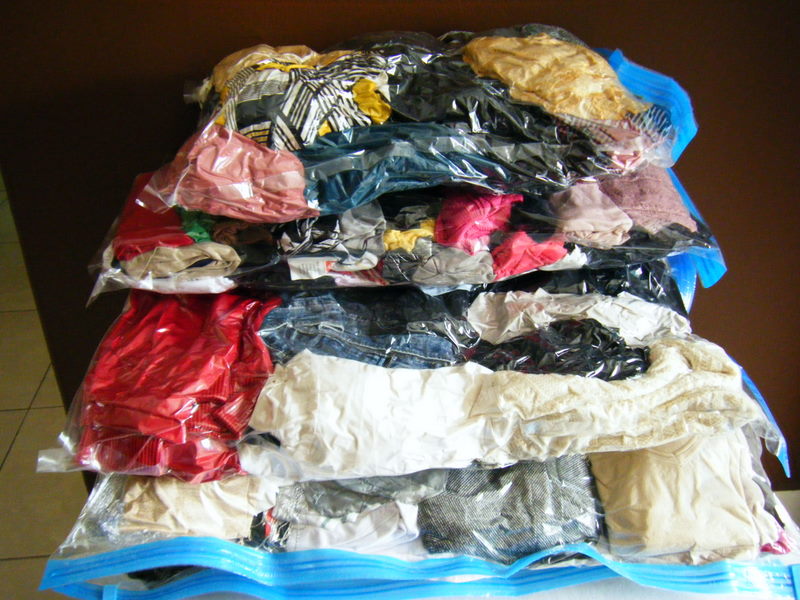 [Clothes+To+Be+Shipped+To+Tianjin.JPG]