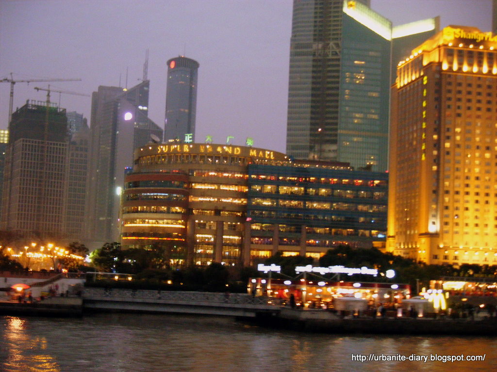 [Night+view+of+Shanghai+Puxi+1.JPG]