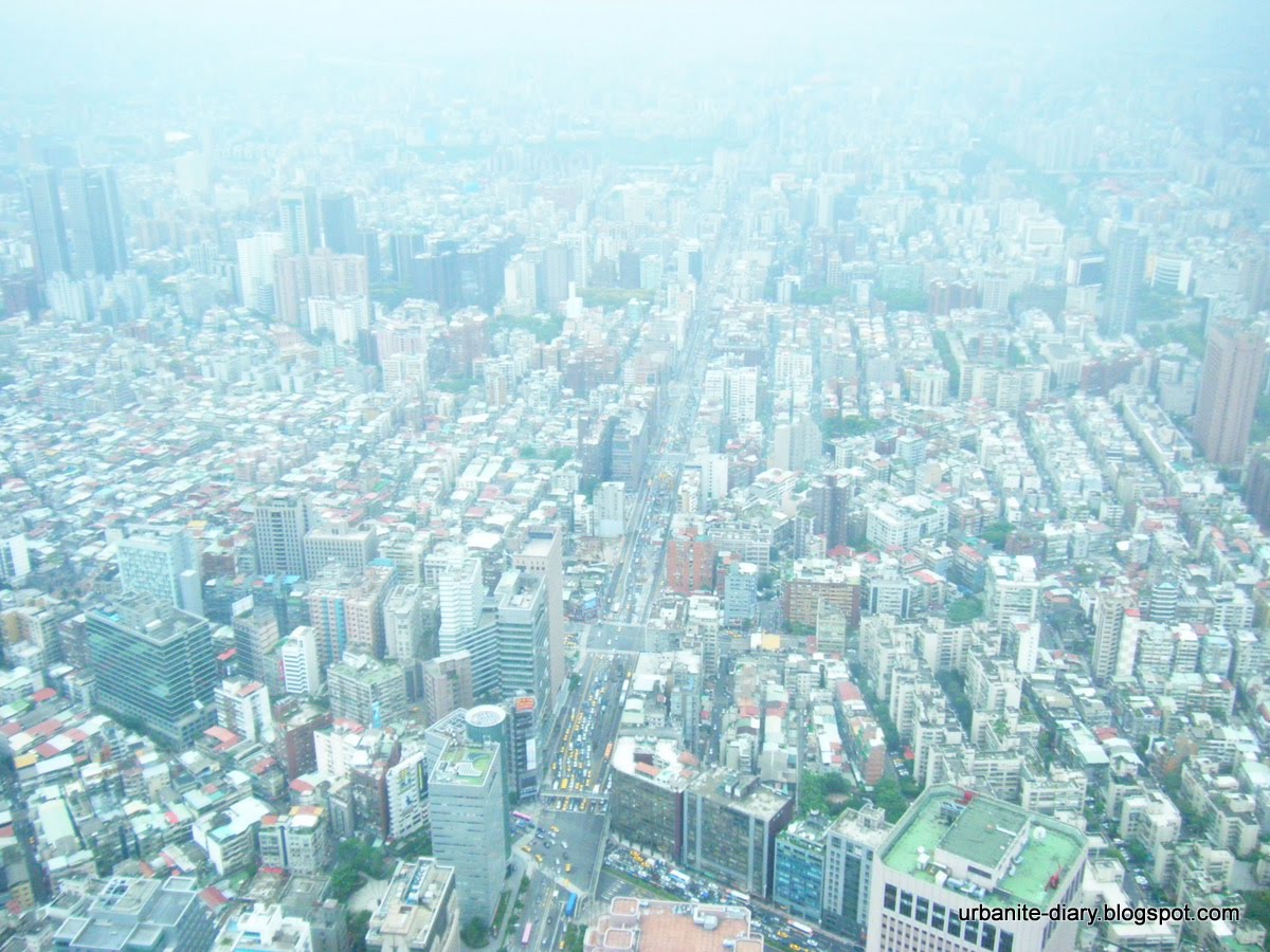 [View+from+Taipei+101.JPG]