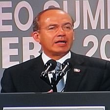 [felipe_calderon_cnr.jpg]