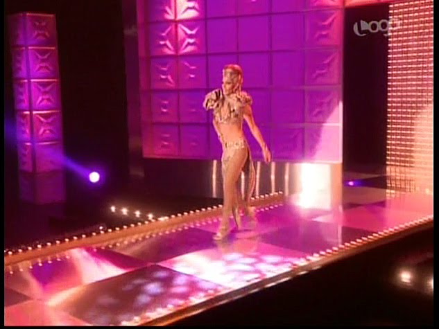 [Ru+Pauls+Drag+Race+Season+2+Episode+1+37.bmp.jpg]