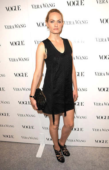 [Vera+Wang+Store+Launch+Amber+Valletta+3.jpg]