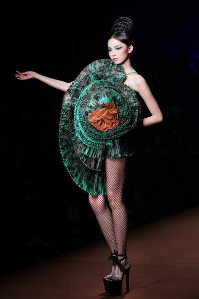 China Fashion Week October China Fashion Week October