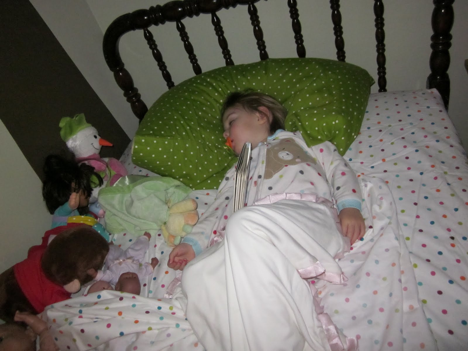 Sebryna's Family Big Girl Bed Potty on the Potty and Mouthsquash