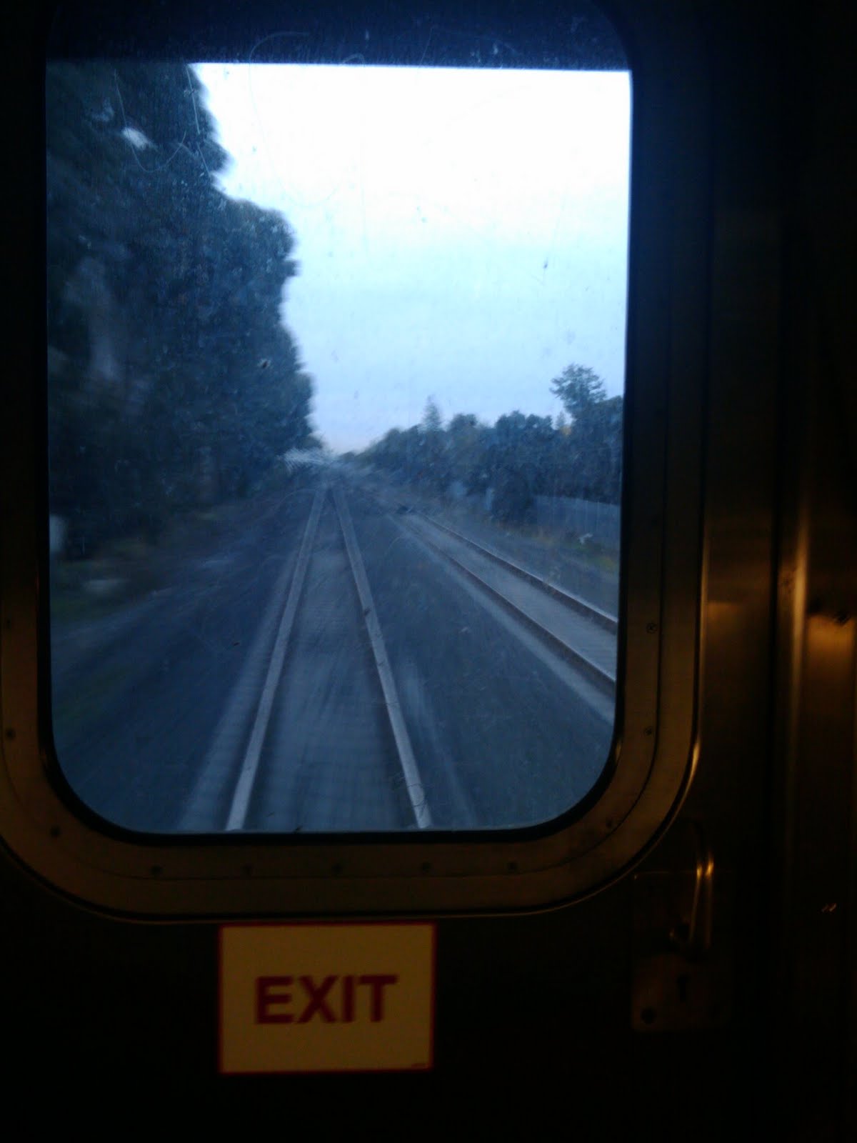 [2009-11-09+16.48.26-776642.jpg]