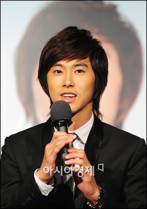 [200909021530104602862A_9.jpg]