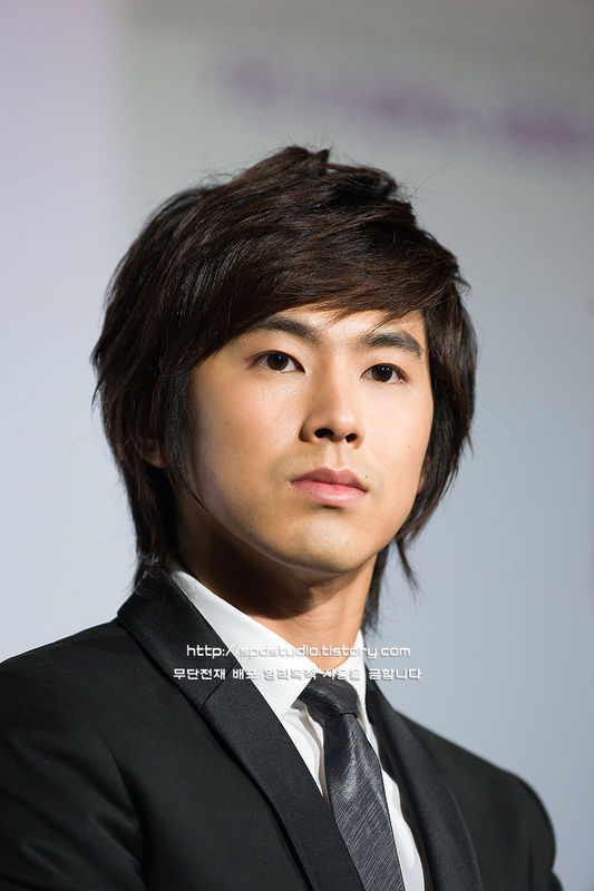 [deb96cd75f71a00407088b0a.jpg]