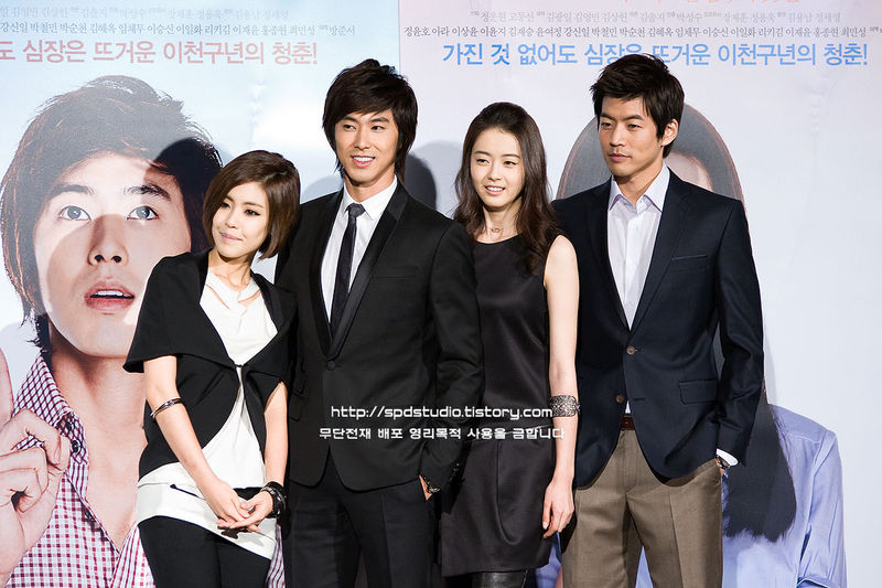 [0cbf427653558d30b051b9c3.jpg]