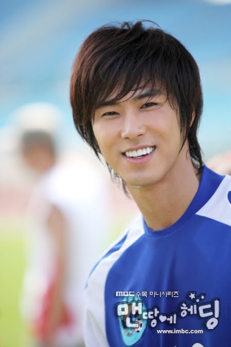 [53113999200909091522342785438180207_001.jpg]