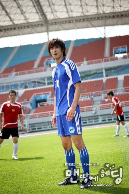 [53113999200909091524531629061726198_001.jpg]