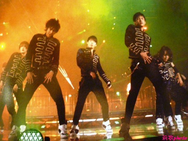 [53113999200909131750217503435353245_001.jpg]