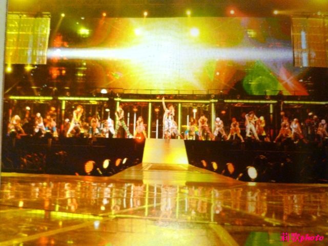 [53113999200909131750217503435353245_008.jpg]