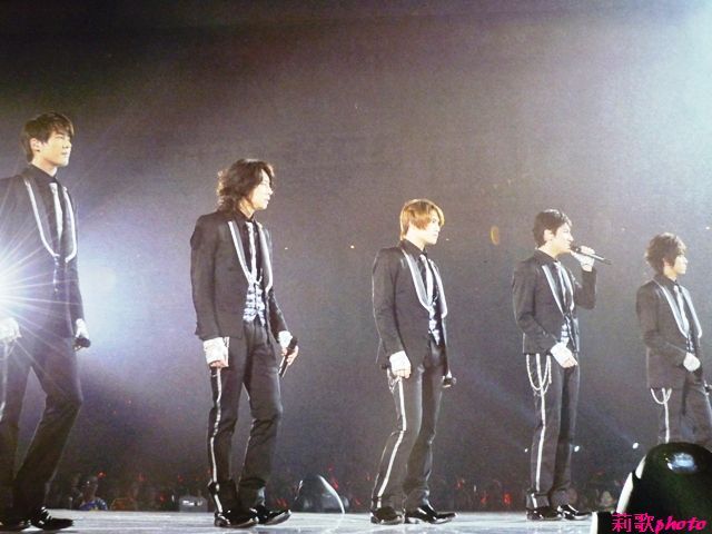 [53113999200909131750217503435353245_012.jpg]