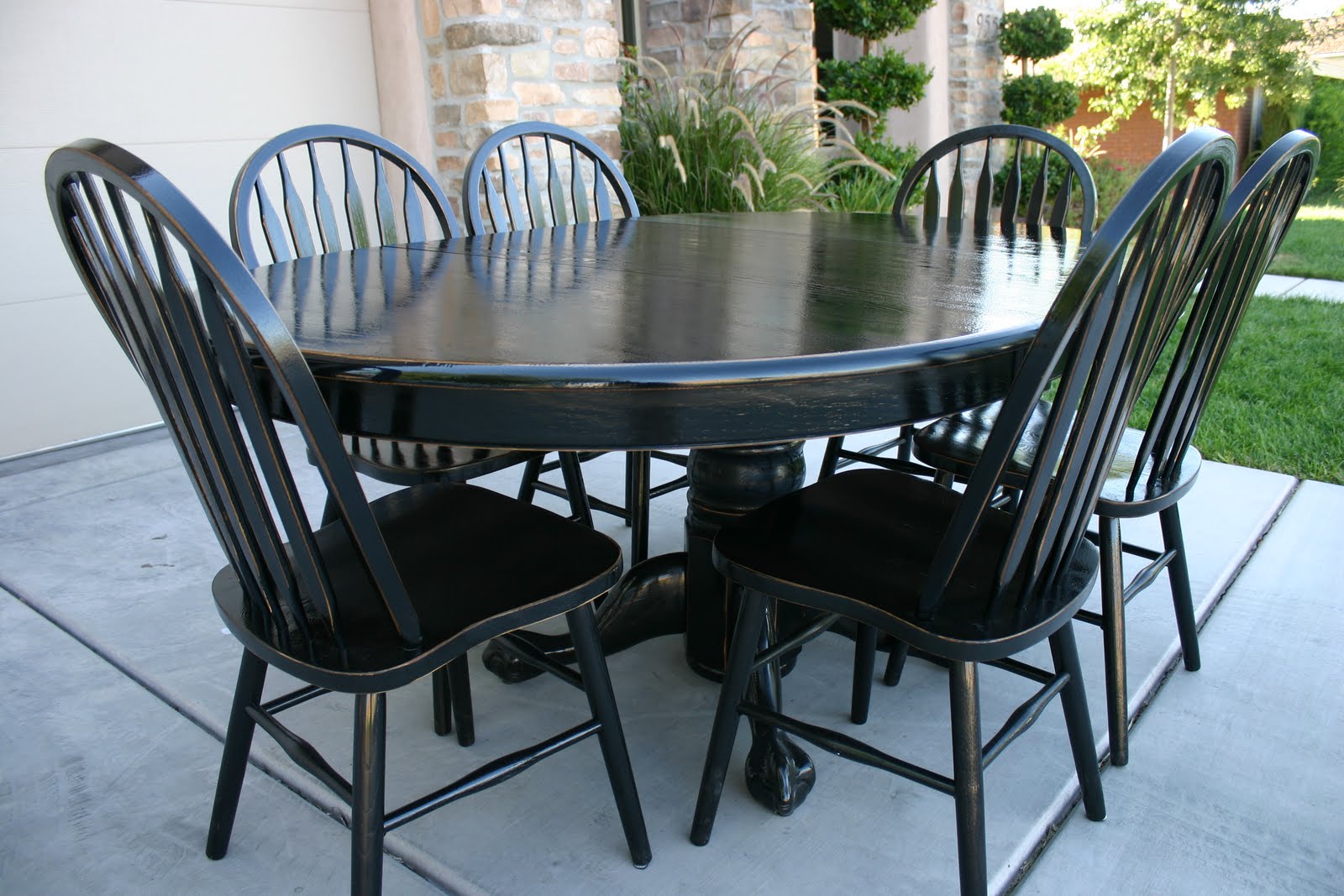 Doubletake Decor Dining table reinvented