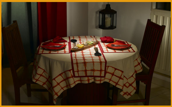 [MASPARcaravan+table.jpg]
