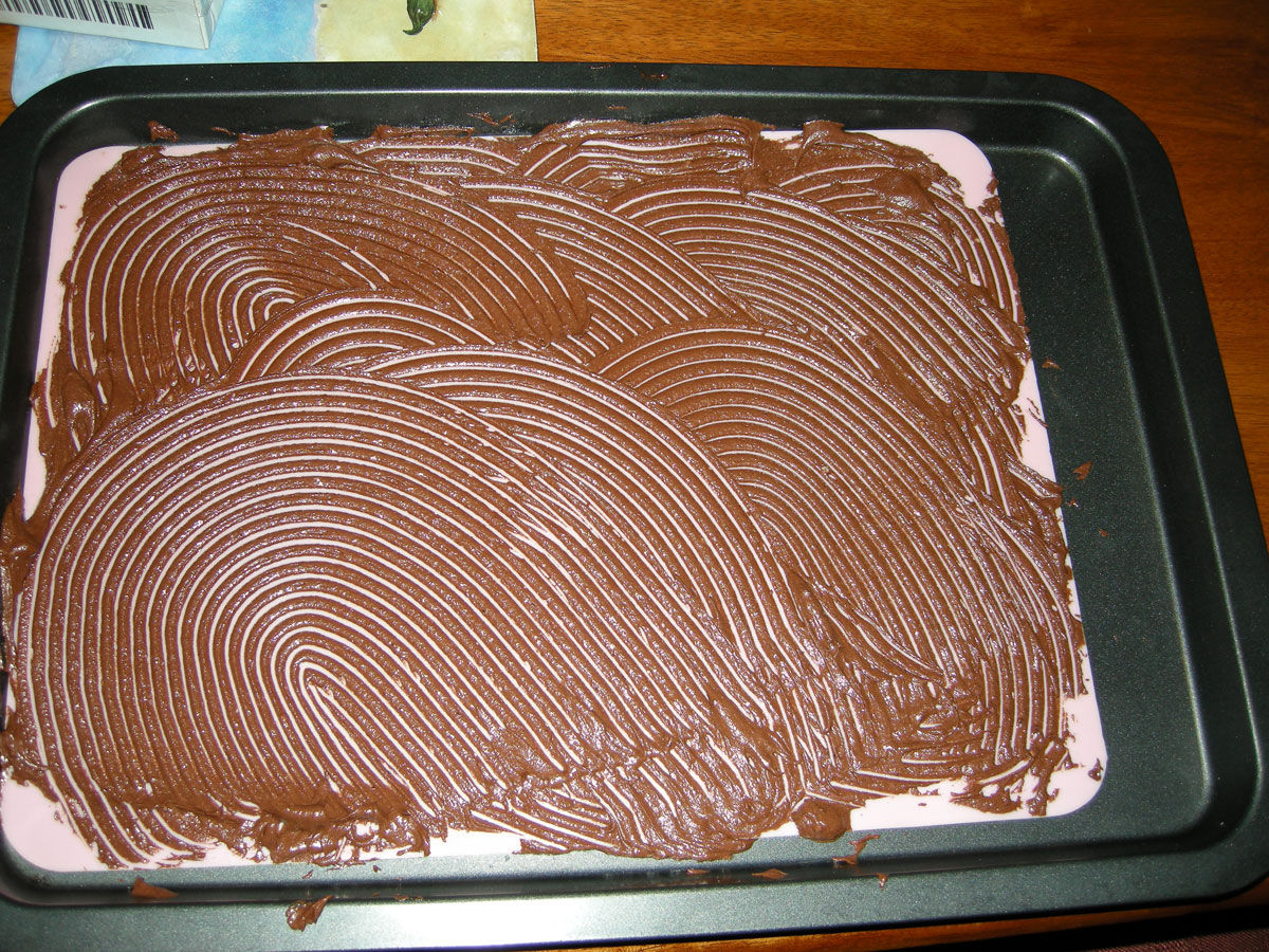 Ms Pink Piglet's World Biscuit Joconde Imprime with Dark Chocolate