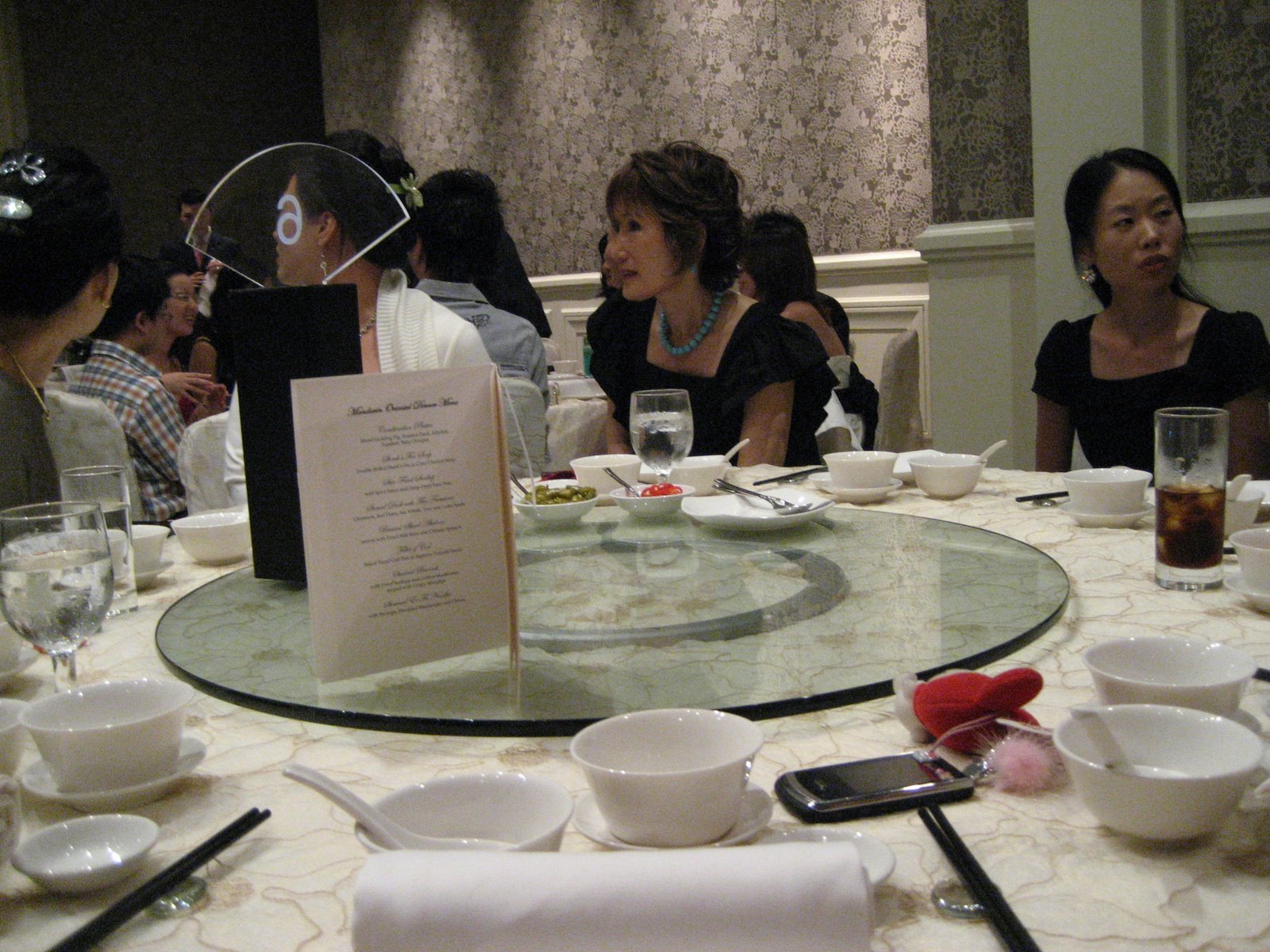[048.JPG]