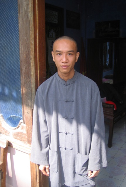 Monks And Nuns. Buddhist monks and nuns