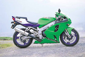 kawasaki zx7 1996