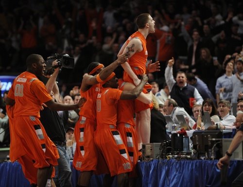 [devendorf_syracuse_orange_connectic.jpg]