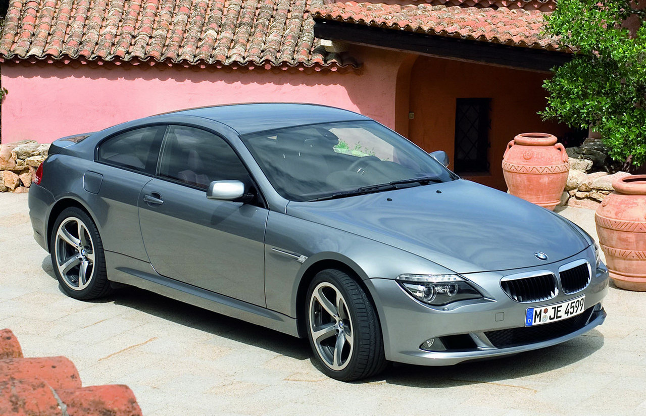 [Carscoop_08BMW6_000.jpg]