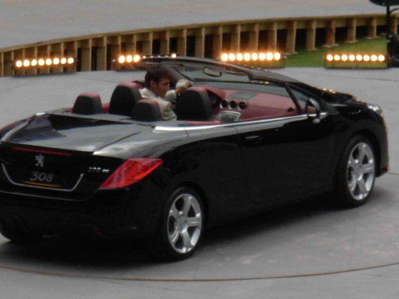 [rezza foournito_Peugeot_308_CC_SW_32.JPG]