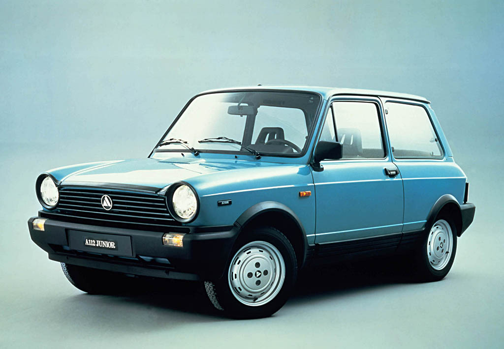 [Carscoop_A112_1030.jpg]