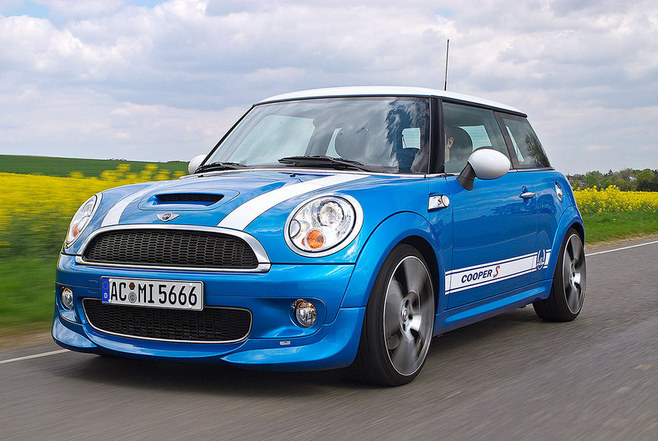 [Carscoop_ACS_Mini2007_1.jpg]