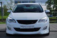 Steinmetz 2010 Opel Astra 11 Steinmetz Spiffs Up New 2010 Opel Astra Photos