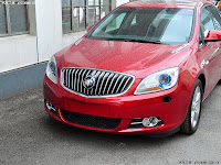 2011-Buick-Excelle-03.jpg