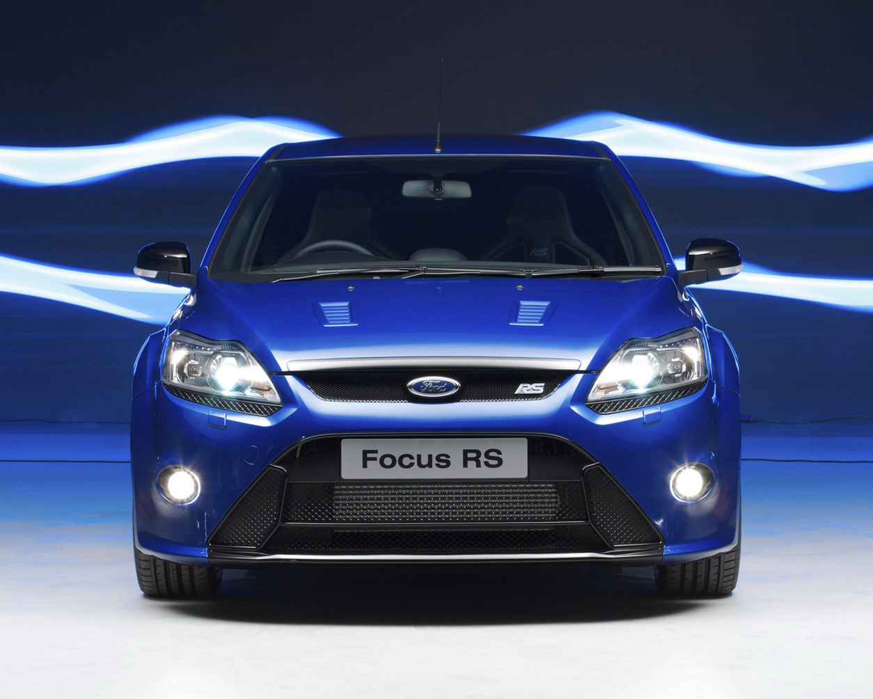 [Ford-Focus-RS-4.jpg]