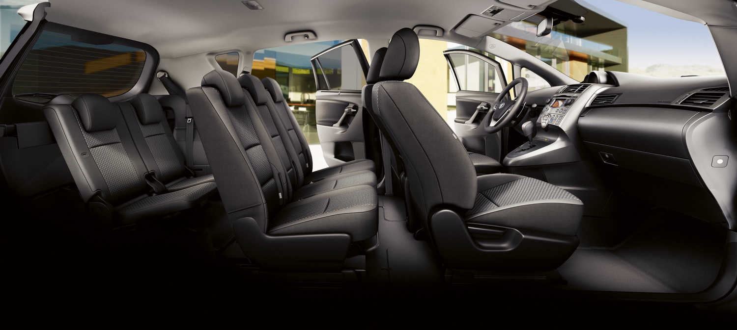 [2010-Toyota-Verso-4.jpg]