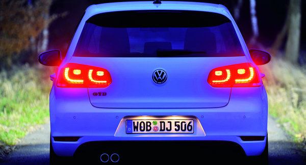 VW-Golf-GTD-LEDs-0.jpg
