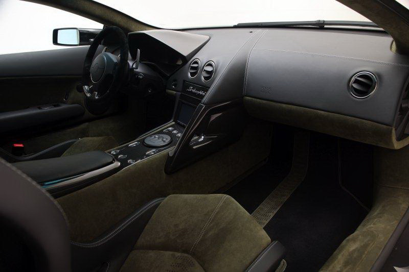 [Lamborghini-Reventon-16.JPG]