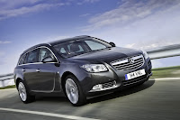 Vauxhall Insignia Sports Tourer 4x4 CDTi 15 Vauxhall Combines 160HP 2.0L Diesel with 4x4 System on Insignia Range   Photos