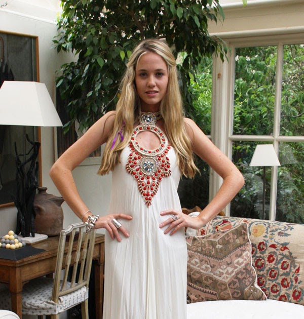 SHOW ME YOUR WARDROBE.COM: Florence BrudenellBruce; Actress and Model SHOW ME YOUR WARDROBE.COM: Florence BrudenellBruce; Actress and Model