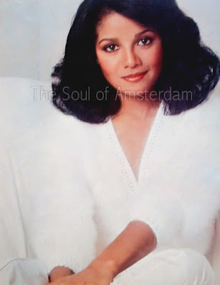 Look at the below old school picture of LaToya Jackson that I retrieved from 