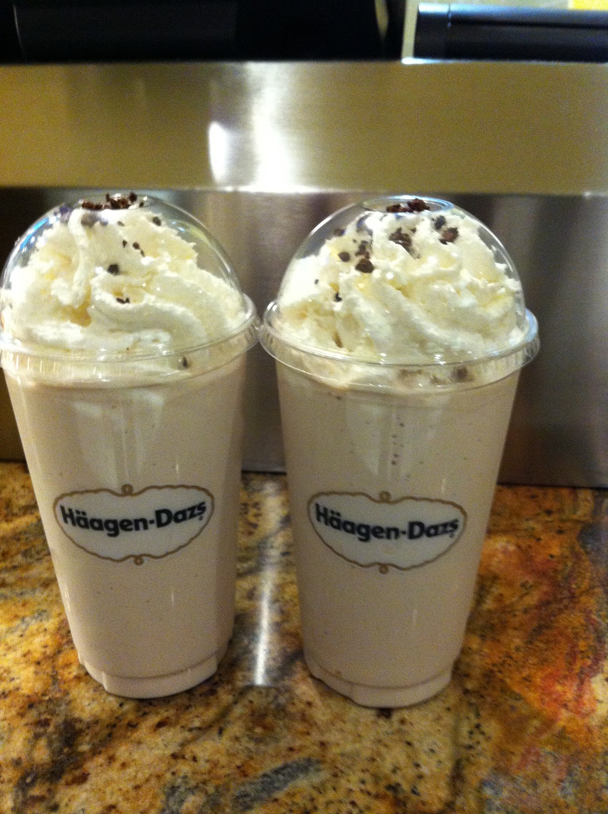 Read On Young Foodies Ice Cream Bailey S Shake From Haagen Dazs
