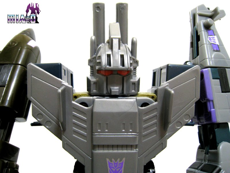 [Bruticus10.jpg]
