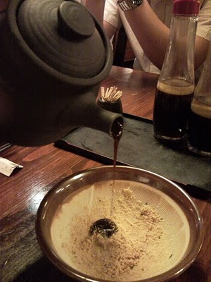 要細心調配醬汁和芝麻的比例呢