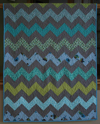 Quality Sewing Tutorials: Chevron Quilt tutorial by Crazy Mom Quilts