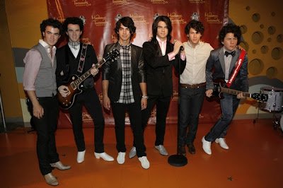 Fotos de las Figuras de cera de los Jonas Brothers