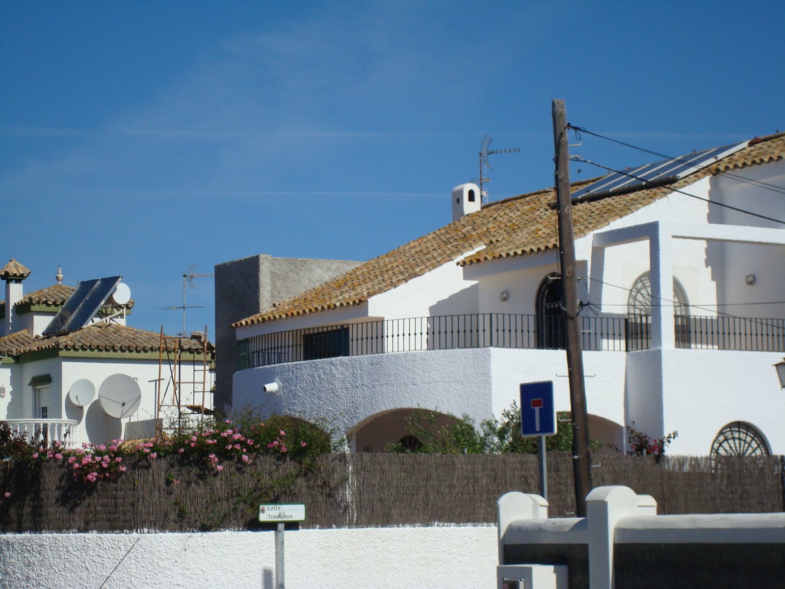 [Pictures+from+summer+2007+476.jpg]