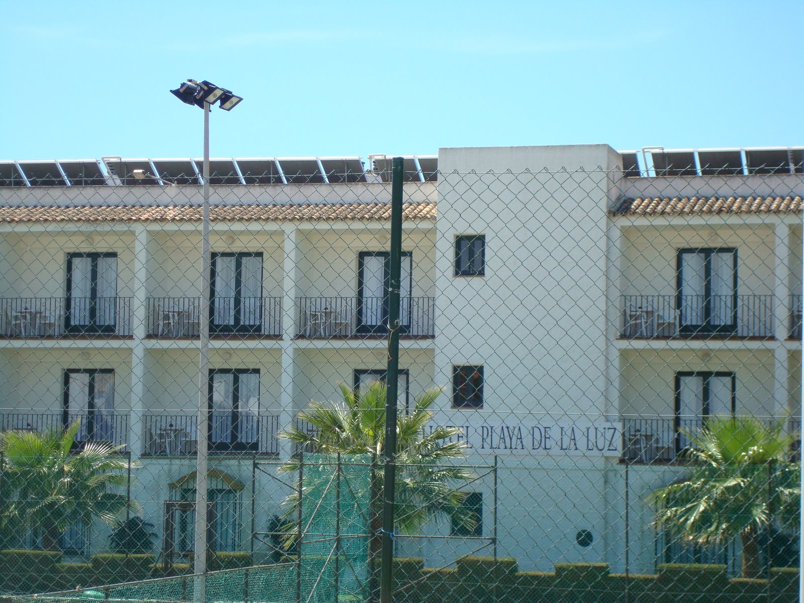 [Pictures+from+summer+2007+523.jpg]